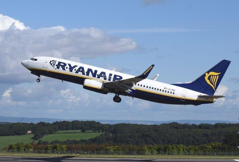 Avión de Ryanair (Pixabay) 
