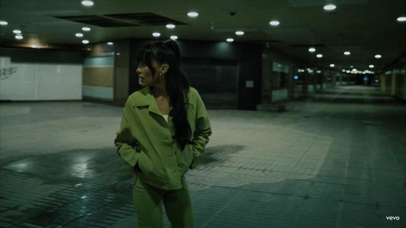  Imagen del videoclip de la canción "Ni Una Más", donde Aitana es la protagonista. 