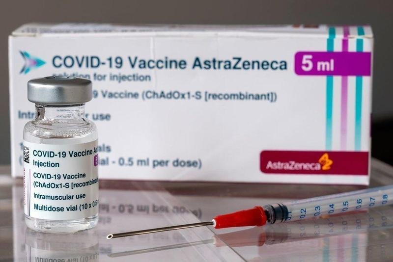  Vacuna AstraZeneca. Twitter 