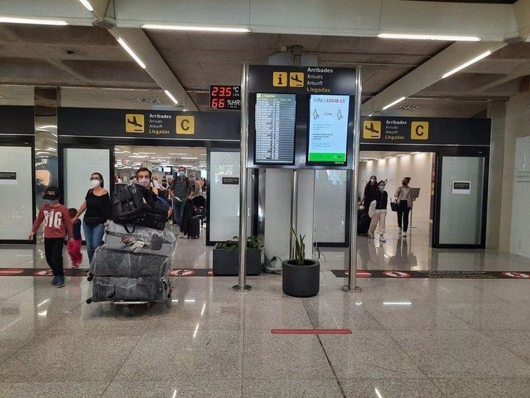 Llegada de turistas al aeropuerto de Palma.
SALUD ESPA√ëA EUROPA ISLAS BALEARES AUTONOM√çAS

