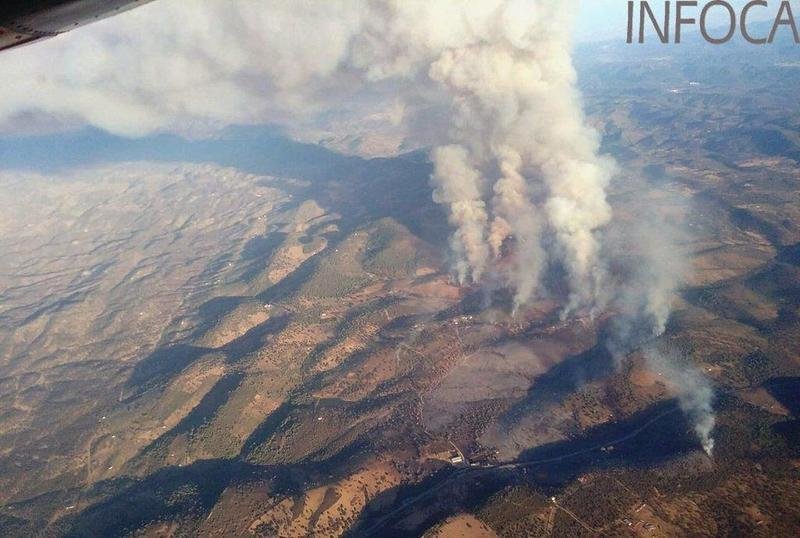  Incendio forestal de Alcaracejos - PLAN INFOCA -  EuropaPress 