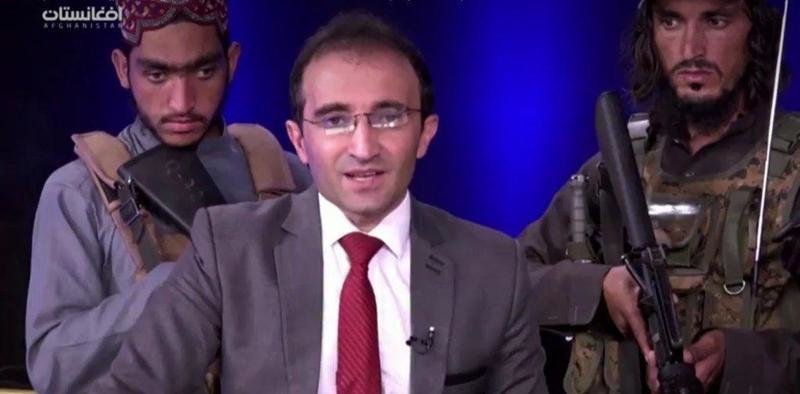 Pardaz, el programa de televisión de la cadena afgana “Peace Studio”. 