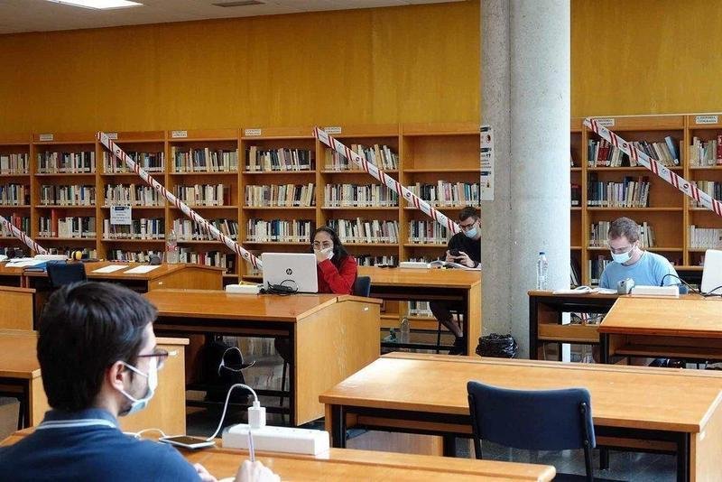  Biblioteca de la Universidad de Málaga. EP 