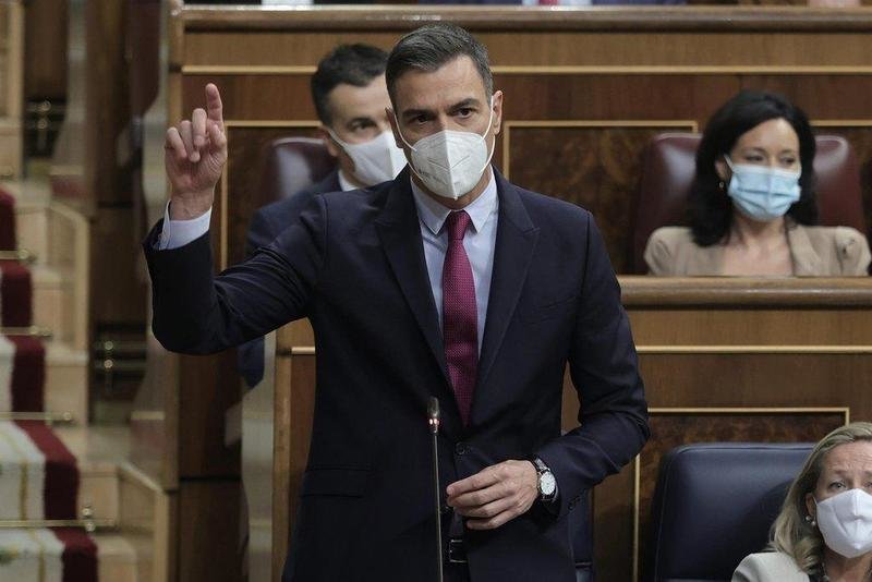  El presidente del Gobierno, Pedro Sánchez, interviene en una sesión de control al Gobierno en el Congreso de los Diputados. Europa Press 