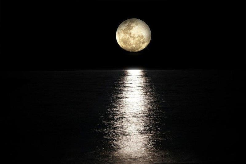  Luna llena
Fuente: Pixabay 