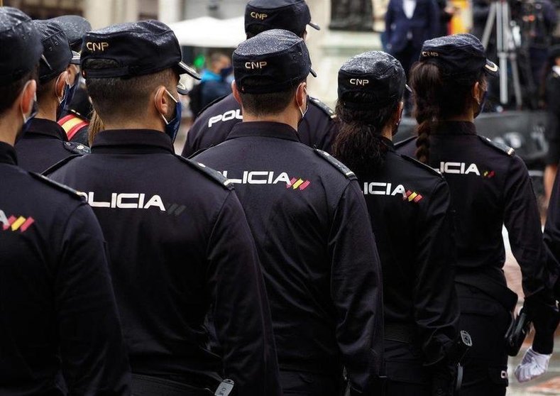  Varios agentes de Policía Nacional - Photogenic/Claudia Alba - Europa Press 