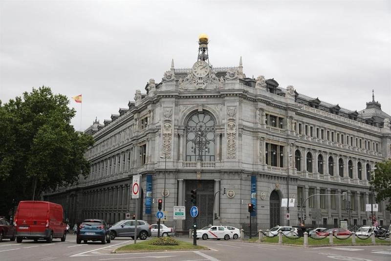 <p> Archivo - Sede del Banco de España el día que ha publicado su informe anual, a 13 de mayo de 2021, en Madrid (España) - Isabel Infantes - Europa Press - Archivo </p>