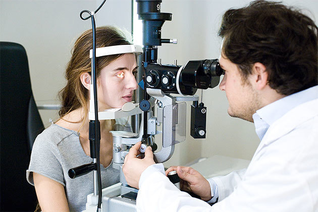 <p> diferencia-entre-oculista-y-oftalmologo </p>