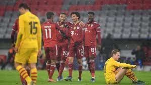 <p> El Bayern celebrando el segundo gol </p>