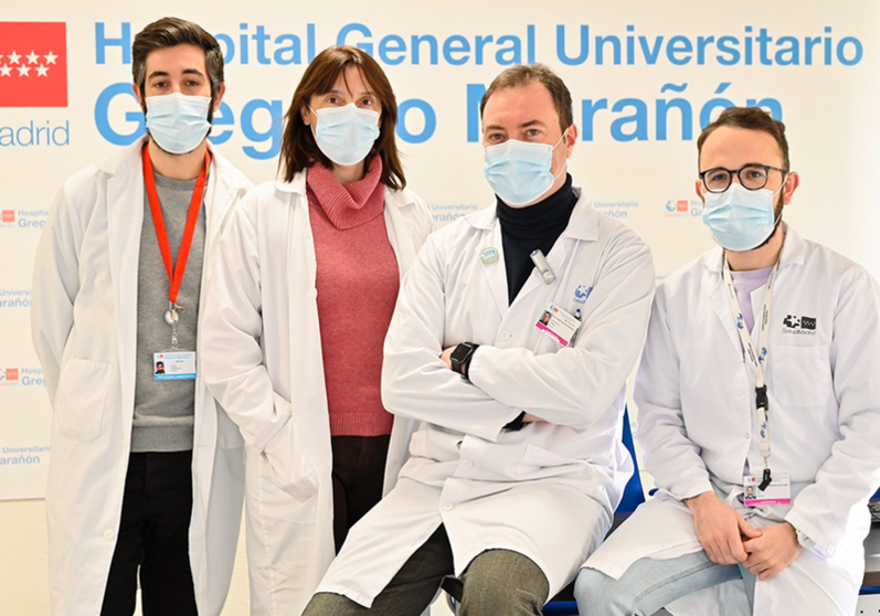 <p> El doctor Rafael Correas, director del Laboratorio de Inmuno-regulación del Hospital Gregorio Marañón, y miembros de su equipo - HOSPITAL GREGORIO MARAÑÓN </p>