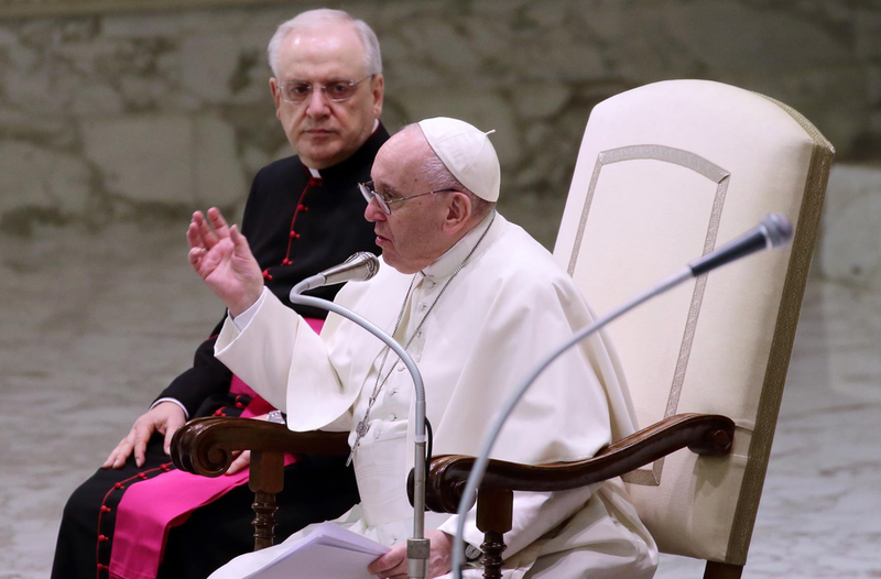 <p> El Papa en una de las audiencias generales - Evandro Inetti/ZUMA Press Wire/d / DPA </p>