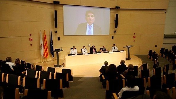 <p> Acto de presentación | Universidad de Barcelona </p>