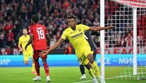 <p> Samu Chukwueze celebrando el tanto que daba el pase a semifinales de la Champions al Villarreal </p>