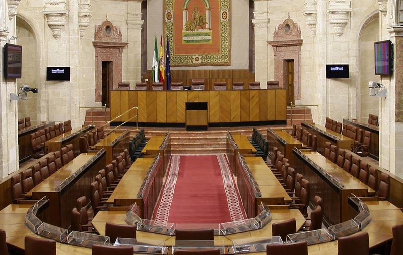 <p> Archivo - Salón de Plenos del Parlamento andaluz - PARLAMENTO DE ANDALUCÍA - Archivo </p>