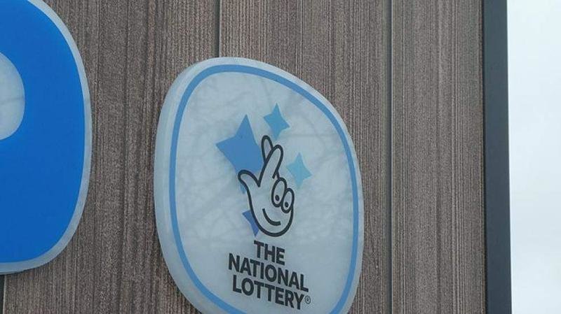 <p> Lotería nacional de Reino Unido </p>