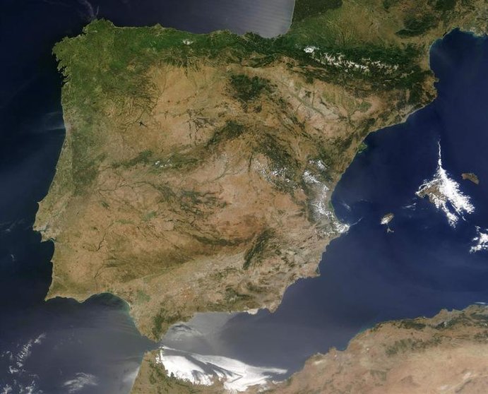 <p> Mapa satelital de España y Portugal. Jacques Descloitres </p>
