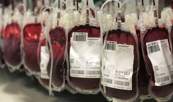  Bolsas de sangre, imagen de archivo 