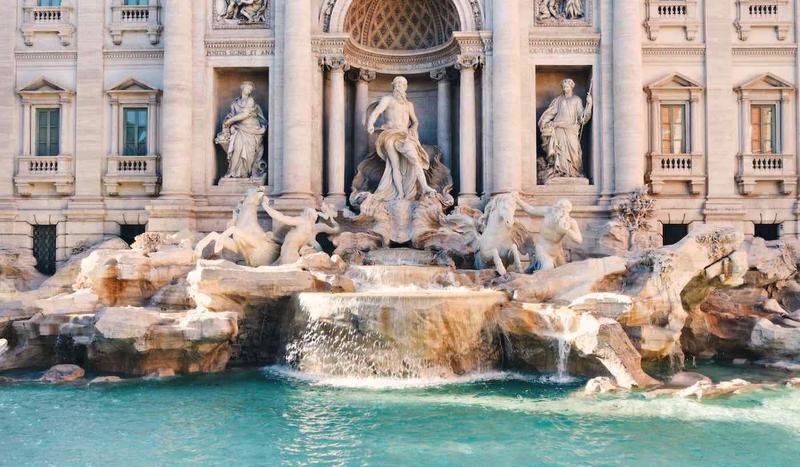  La Fontana di Trevi en Roma 