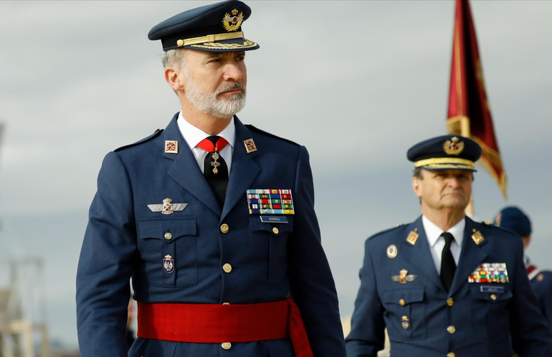  Su Majestad Felipe VI asiste a los actos en conmemoración del 75º aniversario de la creación de la Escuela Militar de Paracaidismo. - EDU BOTELLA/EUROPA PRESS 