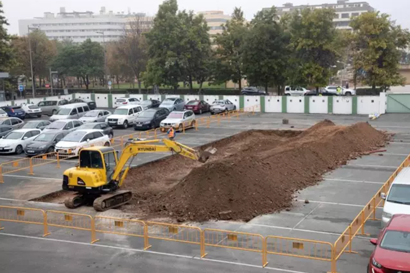  Excavación arqueológica de Diputación de Córdoba en su aparcamiento 