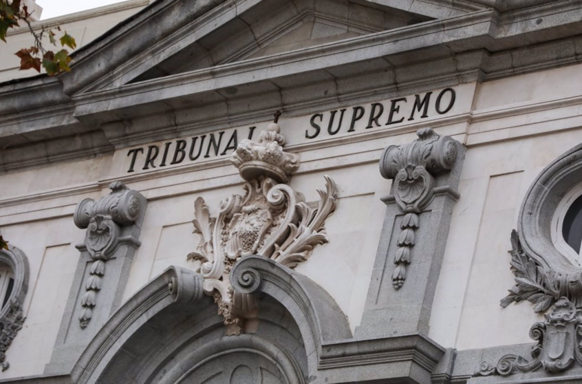  Archivo - Detalle de la fachada del Tribunal Supremo - EUROPA PRESS - Archivo 