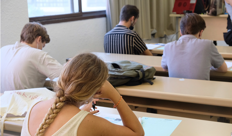  Alumnos en un aula universitaria. (Foto Universidad de Sevilla) 