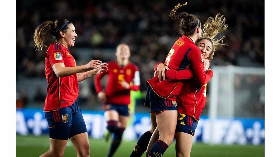  Jugadoras españolas celebrando uno de los goles ante Zambia 