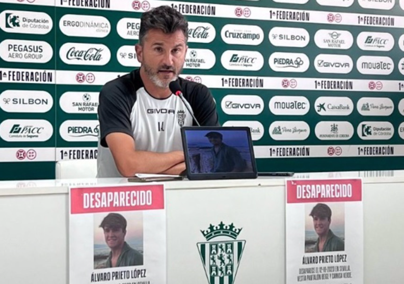 Iván Ania transmite los deseos del Córdoba CF de que aparezca el jugador juvenil Álvaro Prieto. - CÓRDOBA CF 
