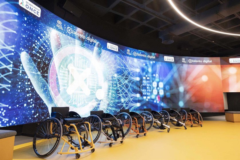  La Fundación ONCE dona 200 sillas de ruedas para promover el deporte base entre personas con discapacidad 