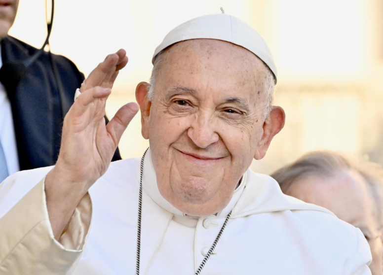  El Papa Francisco saludando. - Alessandro Di Meo / Zuma Press / Contactophoto 
