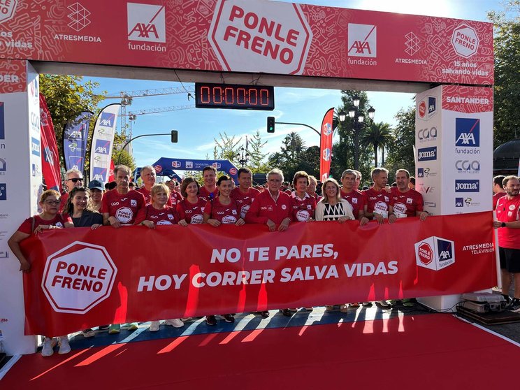  La carrera solidaria 'Ponle freno' de Santander bate récord de participación, con mas de mil corredores 