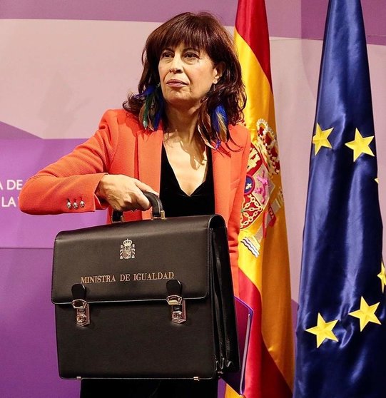  Ana Redondo recibe la cartera del Ministerio de Igualdad. 