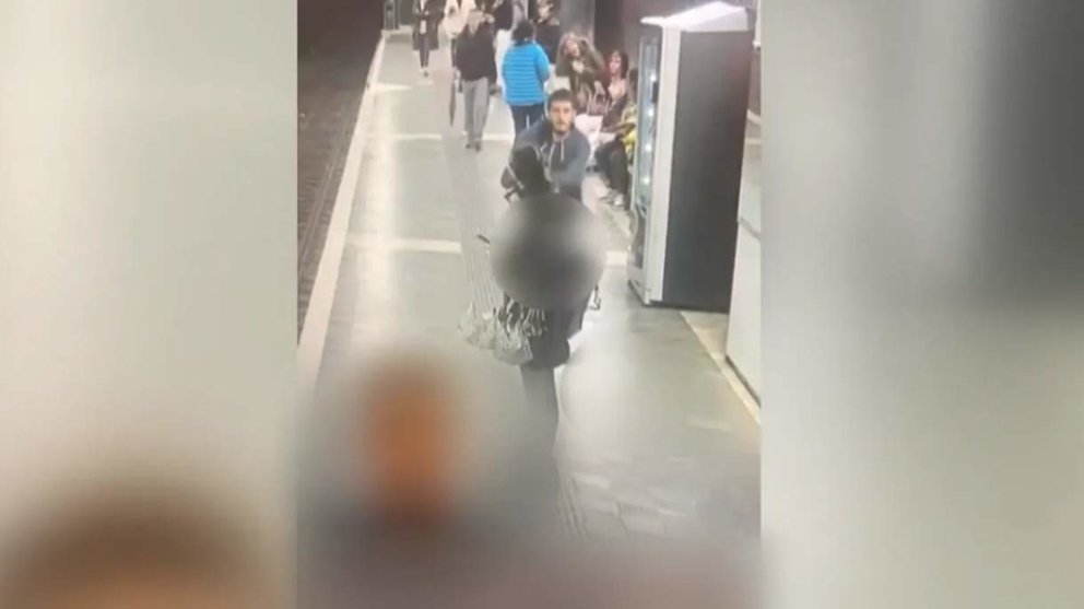  Imagen del agresor en el metro de Barcelona 