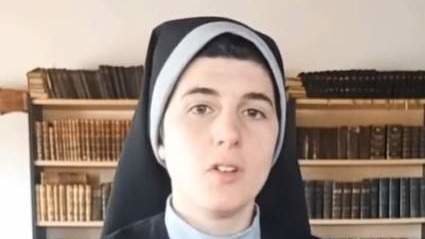  Sor Marta, monja de clausura, en uno de sus vídeos de TikTok 