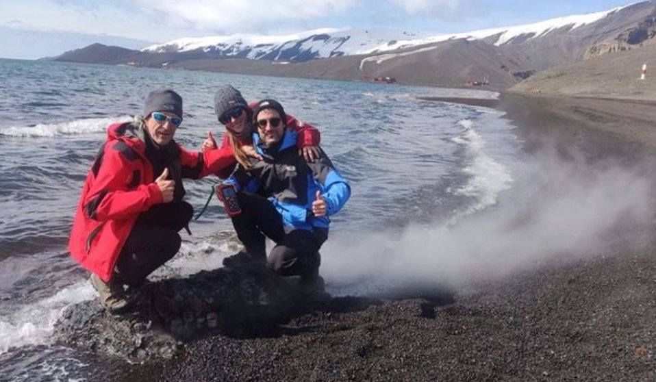  Investigadores españoles producen electricidad del suelo en la Antártida para alimentar sensores que vigilen volcanes - AEI 
