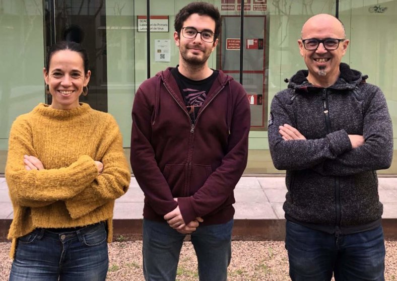  Los investigadors de la UAB Irantzu Pallarès, Jaime Santos y Salvador Ventura - UAB 