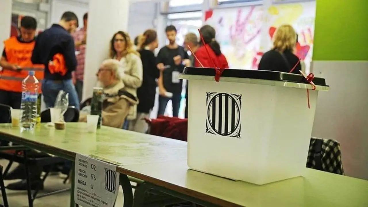 Urna del refer&eacute;ndum del 1-O