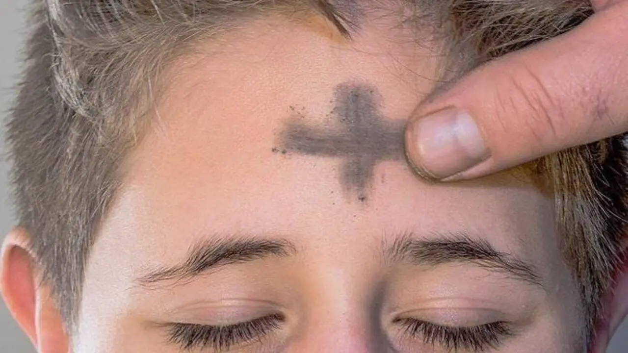  Mi&eacute;rcoles de cenizas - Fuente: Twitter. 