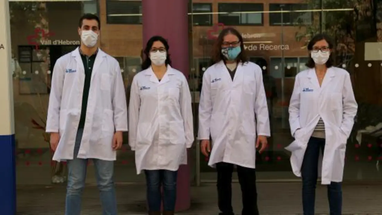  antonio_astorga_dra._maria_jose_buzon_dr._victor_puntes_dra._meritxell_genesca 