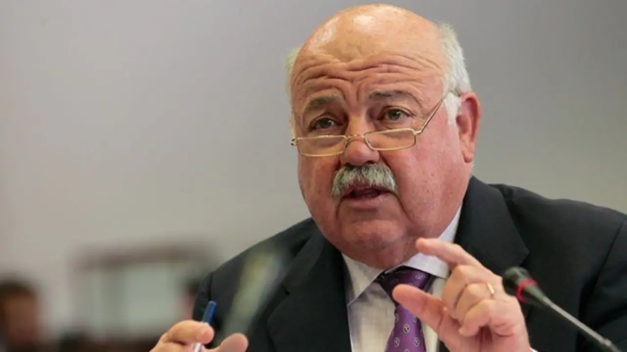  El Consejero de Salud y Familias, Jes&uacute;s Aguirre 