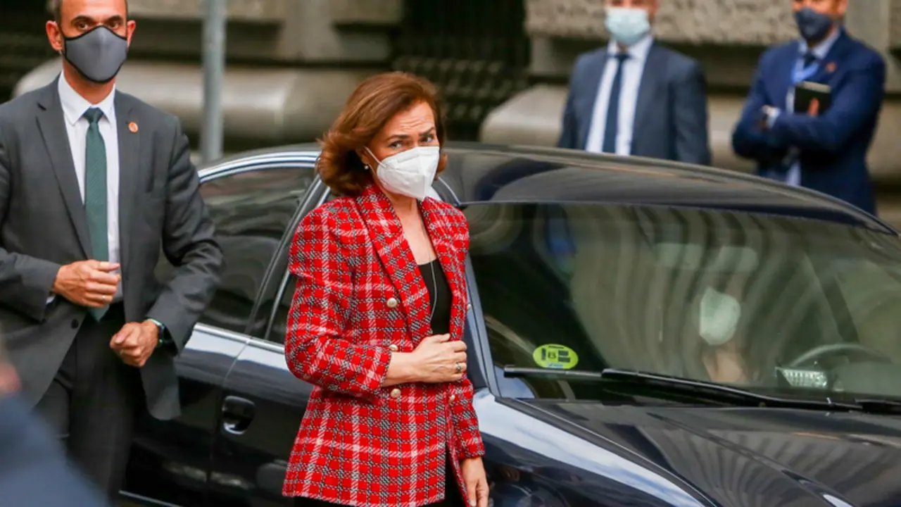  La vicepresidenta primera, Carmen Calvo a su llegada a la jornada 'Los retos de la democracia hoy' por el 40&ordm; aniversario del 23-F - EUROPA PRESS/R.Rubio.POOL - Europa Press 