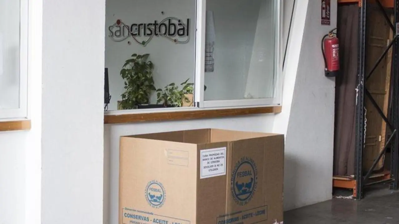  Caja Recogida de Alimentos en el Pol&iacute;gono Amargacena 