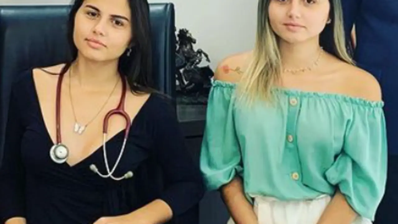  Sofia y Mayla Phoebe despu&eacute;s de la operaci&oacute;n. INSTAGRAM 