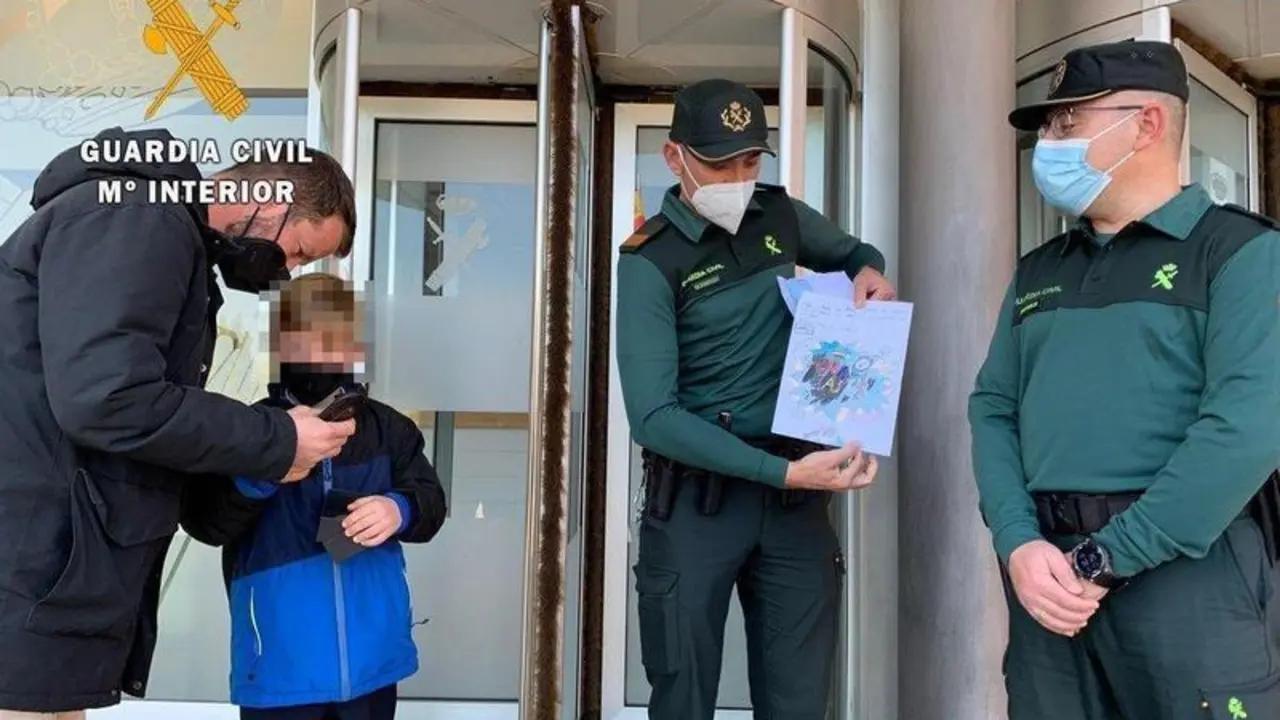  Guardia Civil de C&aacute;ceres, Twitter: @OpcCaceres 