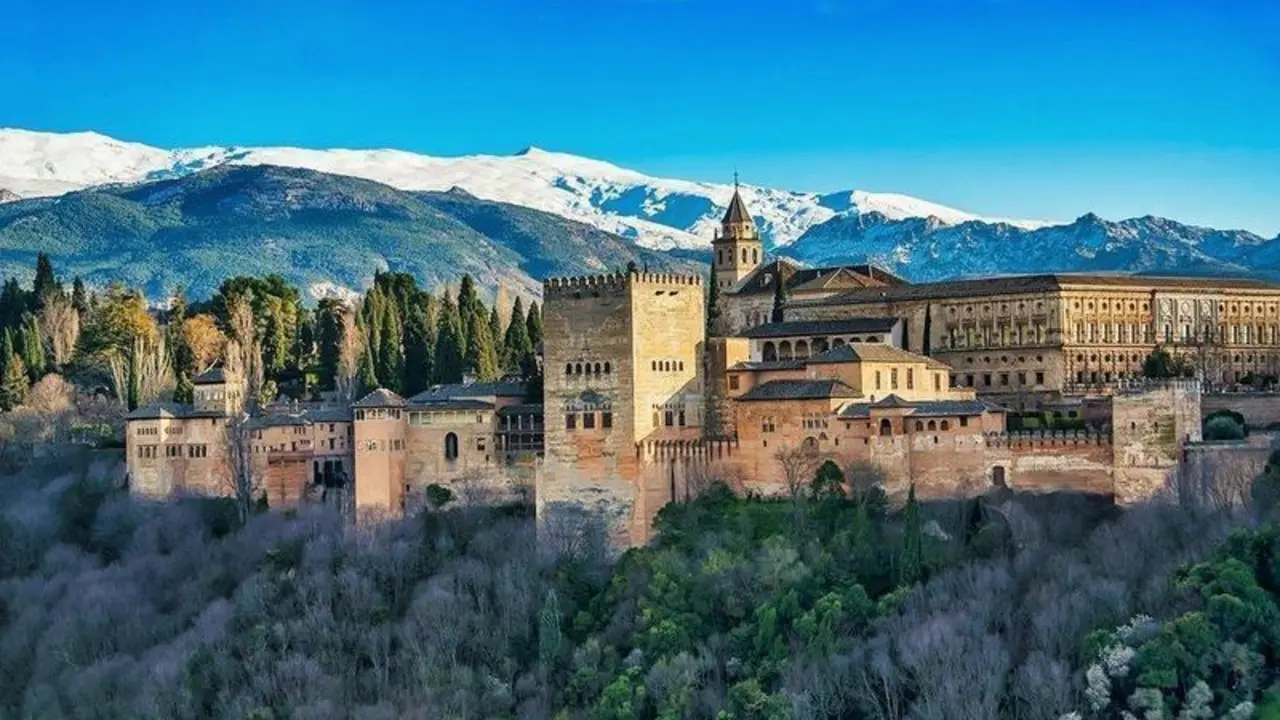  Alhambra de Granada. // Twitter 