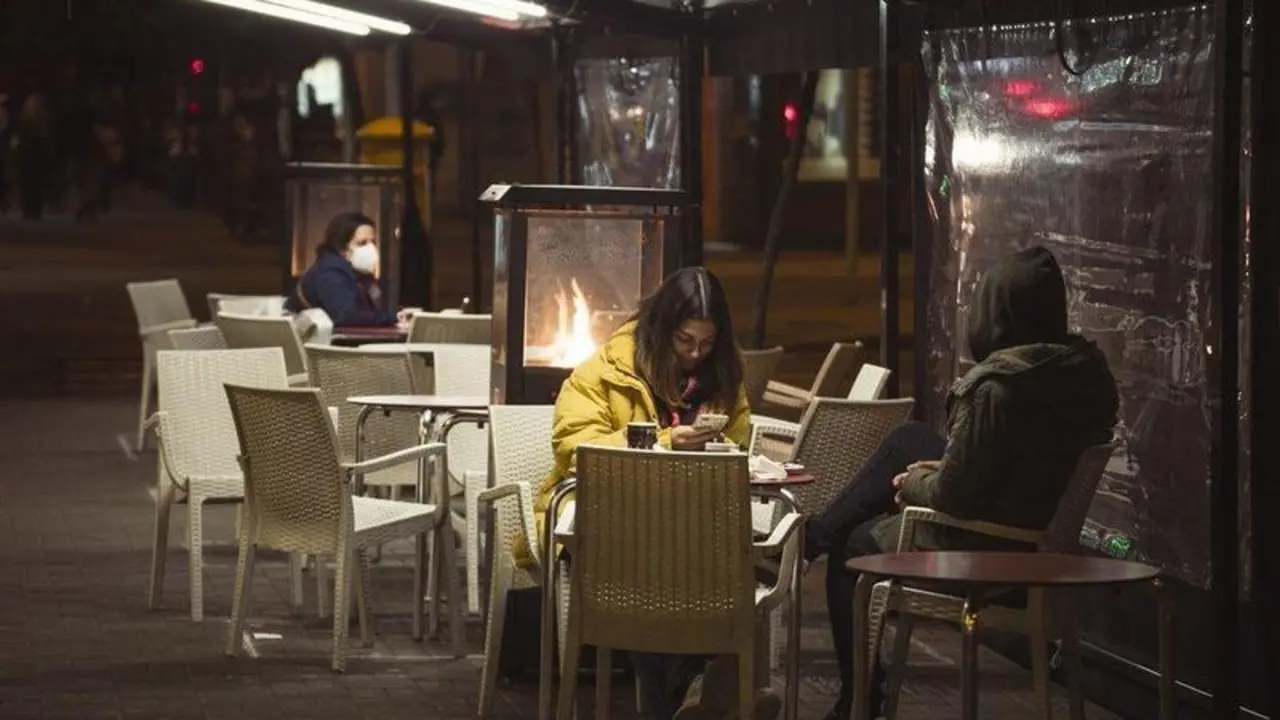  Terraza en Avenida de Barcelona. - José León. 