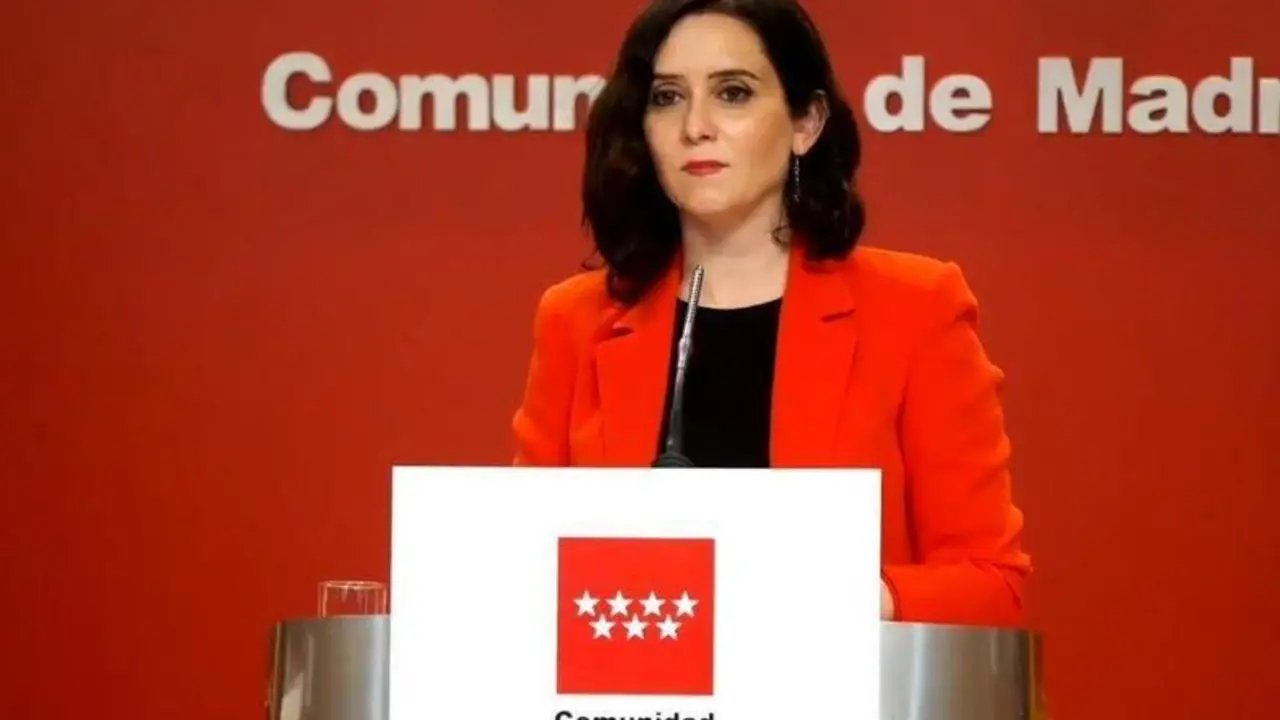  Isabel D&iacute;az Ayuso anunciando el plan de ayudas directas a empresas 