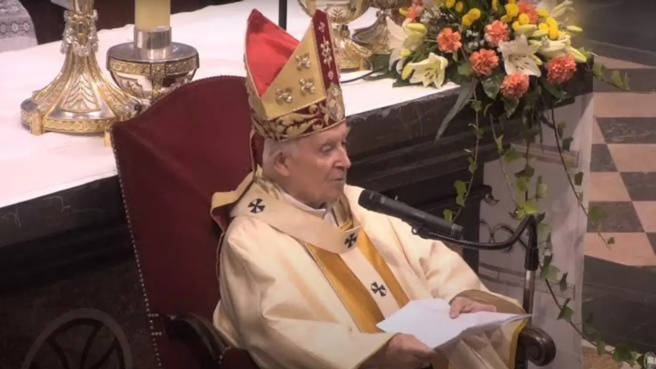  El cardenal Ca&ntilde;izares en la misa del Corpus Christi.CATEDRAL DE VALENCIA EN YOUTUBE 