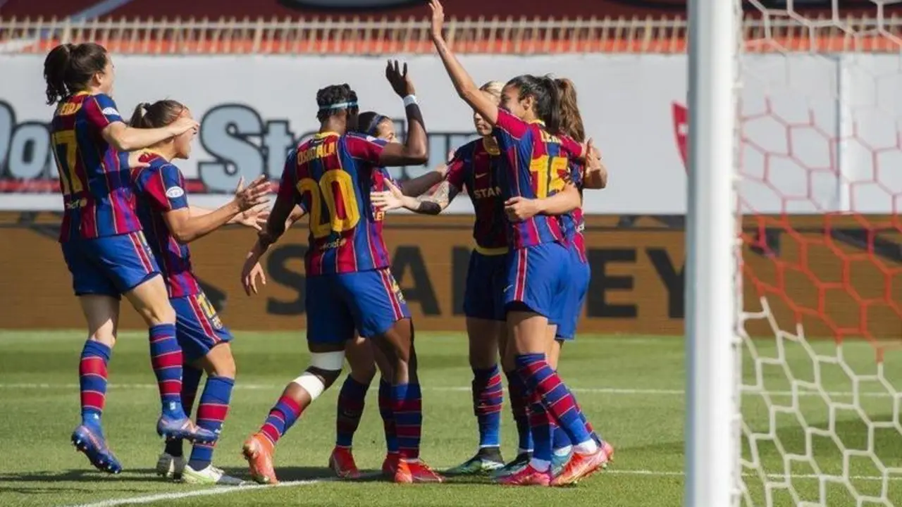 El FC Barcelona Femn&iacute; golea al City 