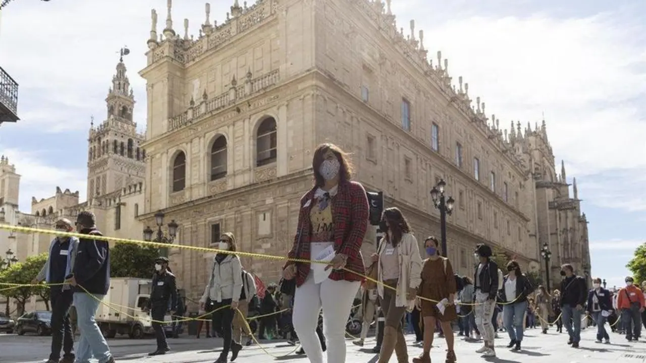  Manifestaci&oacute;n de los trabajadores de Abengoa para reclamar el mantenimiento del empleo. En Sevilla, (Andaluc&iacute;a, Espa&ntilde;a), a 19 de marzo de 2021. - Mar&iacute;a Jos&eacute; L&oacute;pez - Europa Press 